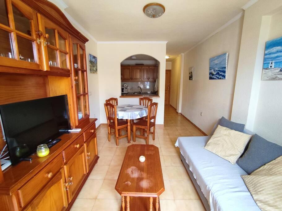 Apartamento Comodo A 300 Metros De La Playa سانتا بولا المظهر الخارجي الصورة