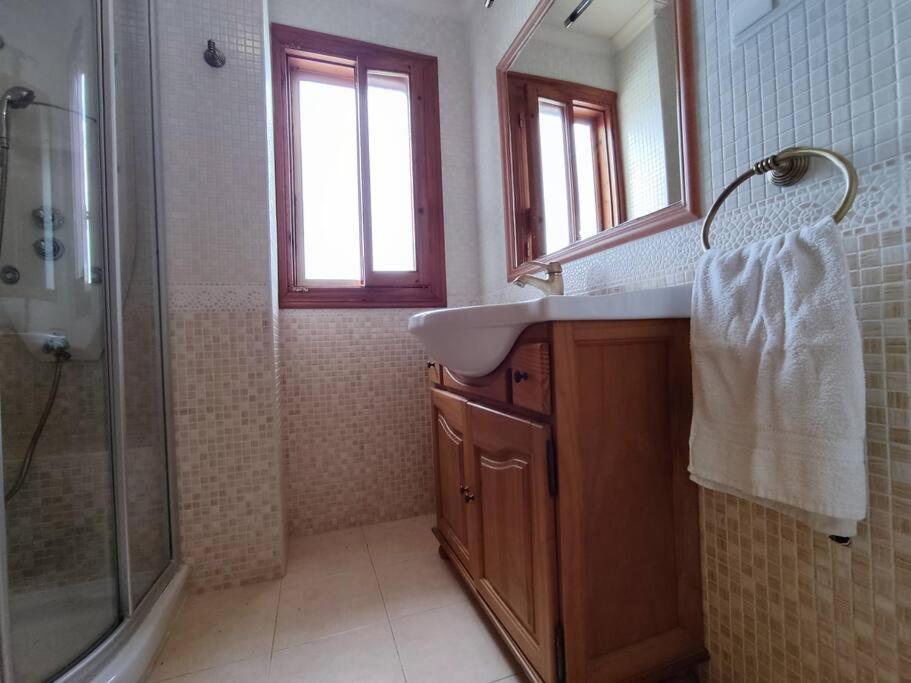 Apartamento Comodo A 300 Metros De La Playa سانتا بولا المظهر الخارجي الصورة