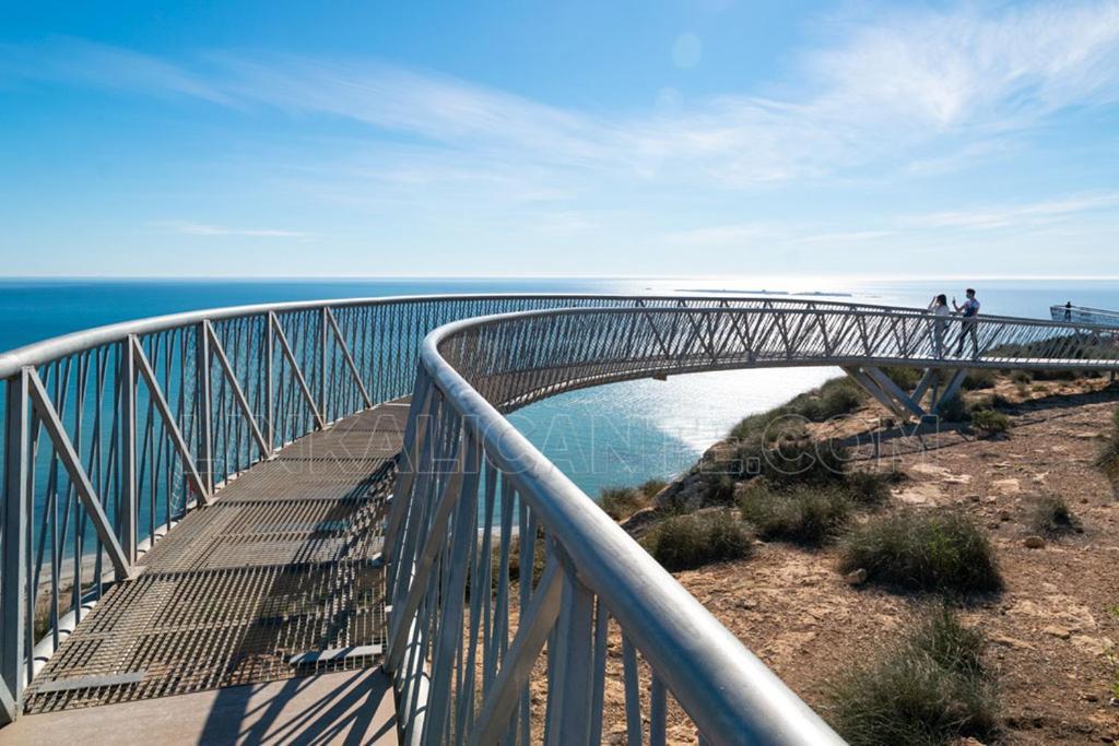 Apartamento Comodo A 300 Metros De La Playa سانتا بولا المظهر الخارجي الصورة